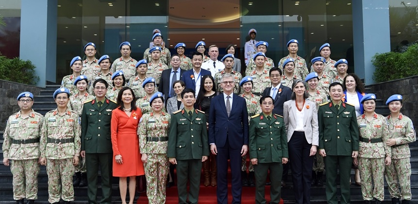 /UploadStore/admin/221127 Pho tong thu ky tham Cuc GGHB Viet Nam/_bqd1402_1.jpg